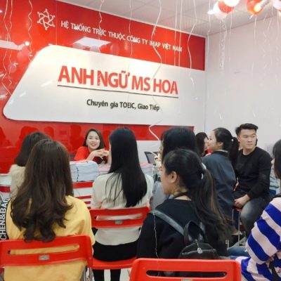 Balo in logo theo yêu cầu trung tâm ngoại ngữ Ms. Hoa