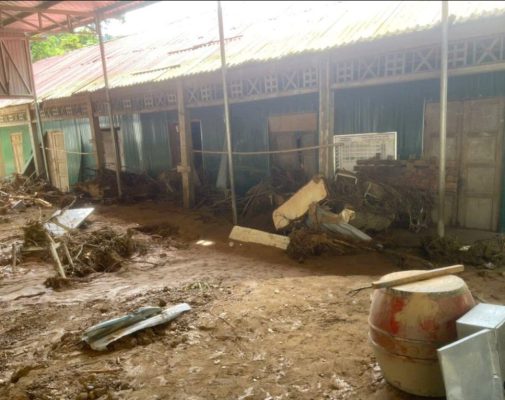 Khai giảng Bắc Lý: học trò miền lũ rạng rỡ nhận yêu thương từ cộng đồng