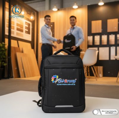 balo-laptop-in-logo-lam-qua-tang-showroom