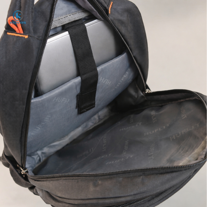 Thiet-ke-balo-Dai-hoc-Huflit