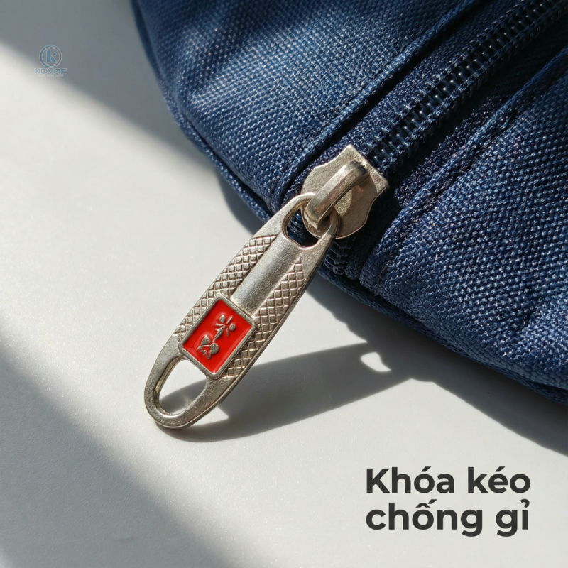 mau-balo-dai-hoc-nguyen-tat-thanh